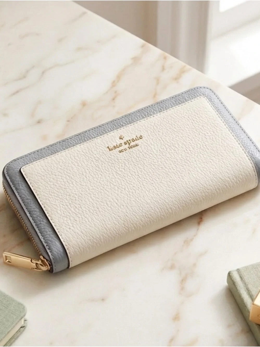 Kate Spade Cream and Gray Wallet